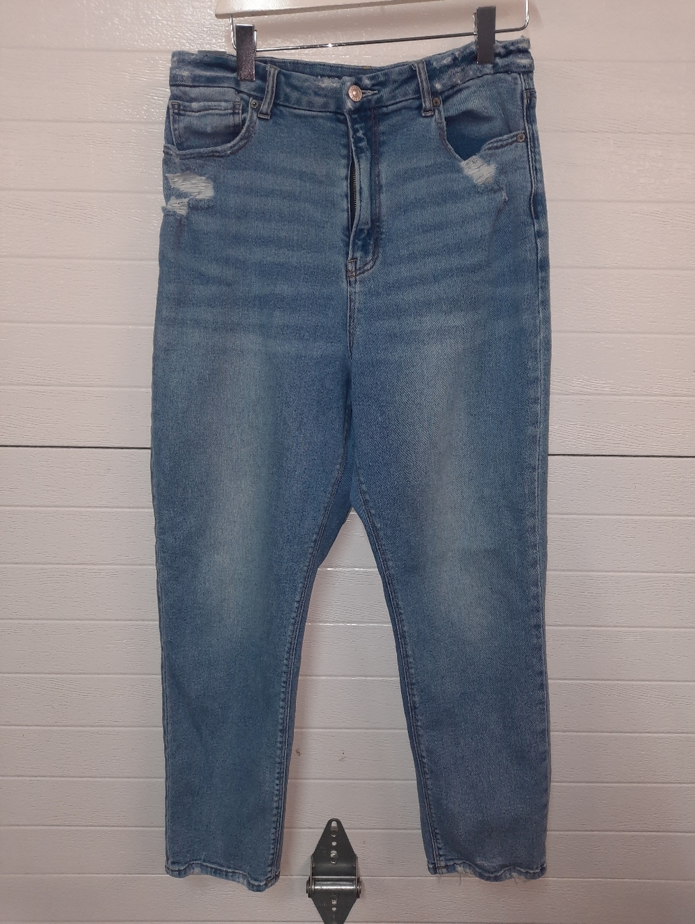 American Eagle Curvy Mom Jean